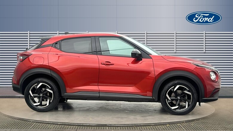 Nissan Juke 1.0 DiG-T 114 N-Connecta 5dr Petrol Hatchback